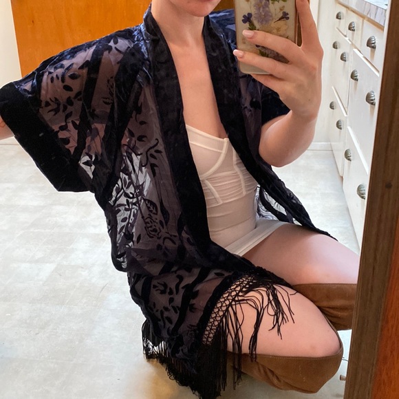 Ecote β’ Blue Velvet Fringe Kimono - Picture 3 of 15